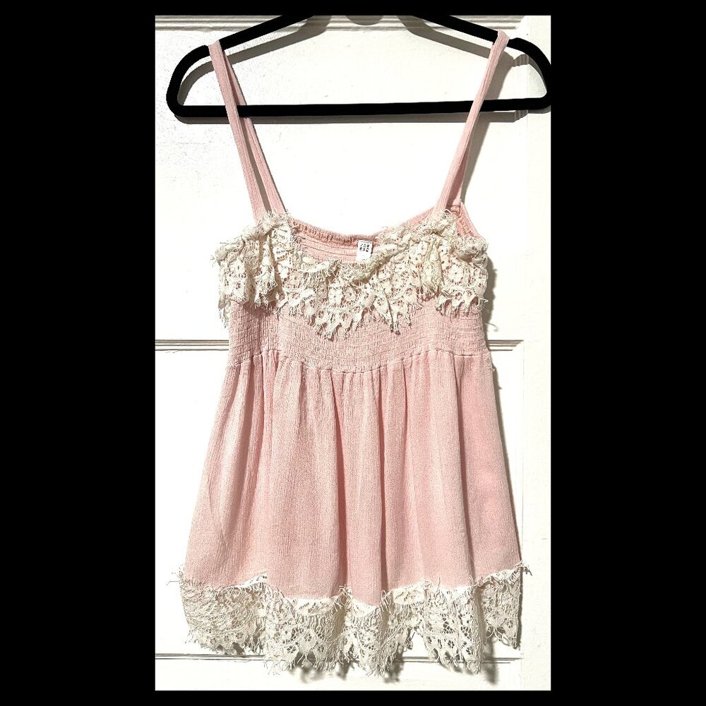 Nextmia Womens Pink w/White Fringe Lace Trim Smocked Cami Tank Top Sz 16 EUC